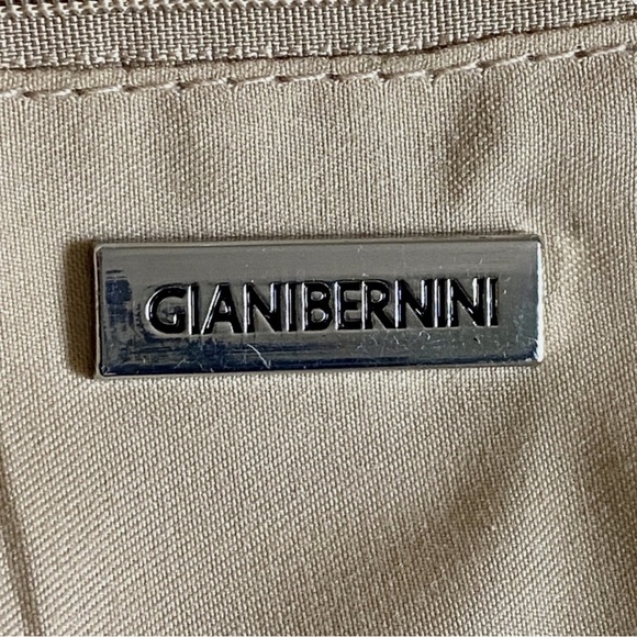 Giani Bernini Saffiano Plaid Tote NWT - Picture 8 of 11